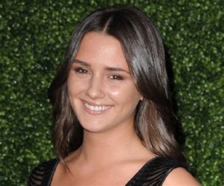 Addison Timlin Biography - Facts, Childhood, Family Life & Achievements of Actress