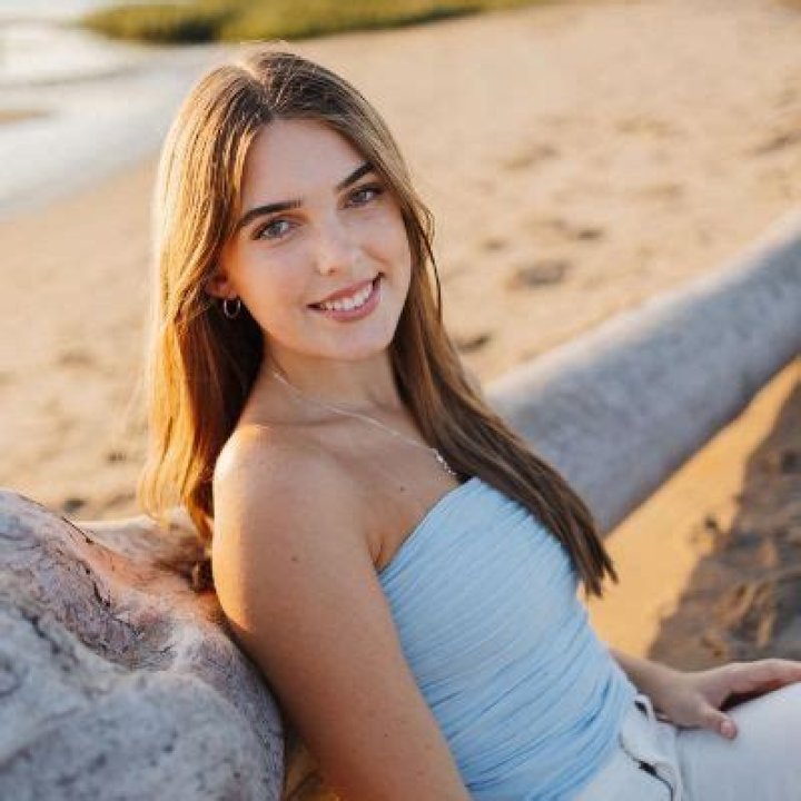 Alana Clements Biography