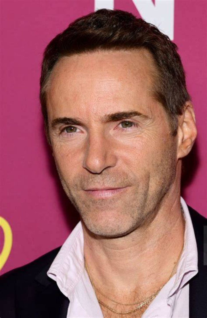 Alessandro Nivola Alessandro Nivola