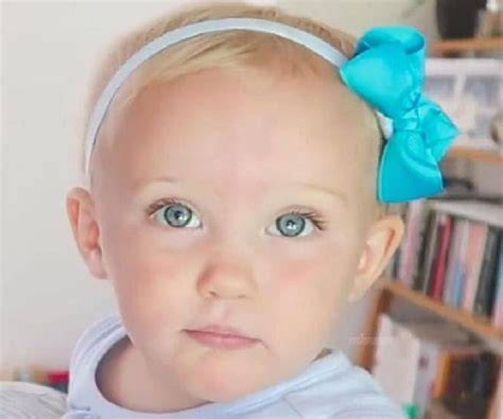Alessia Francesca Saccone-Joly Biography - Facts, Childhood, Family Life & Achievements