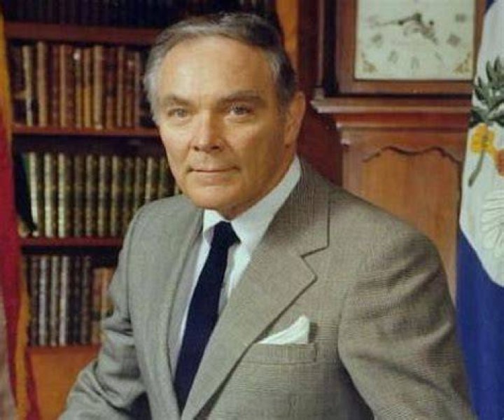 Alexander Haig Biography - Facts, Childhood, Family Life & Achievements