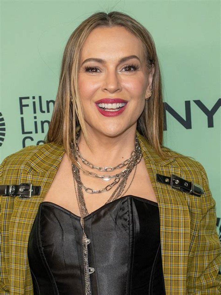 alyssa-milano-3371.jpg