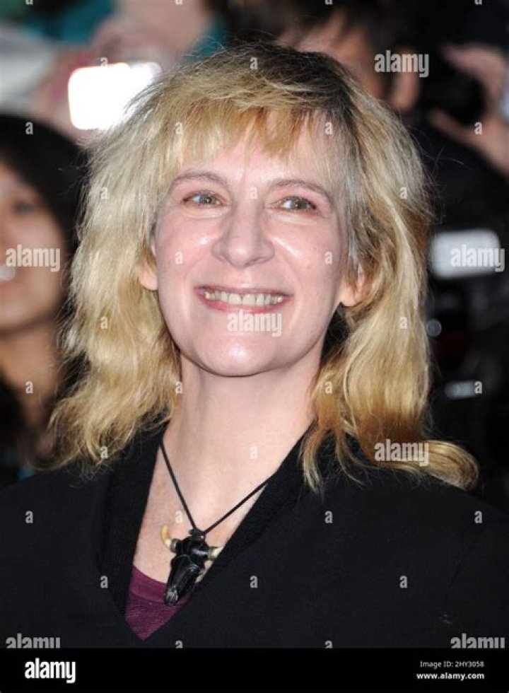 Amanda Plummer