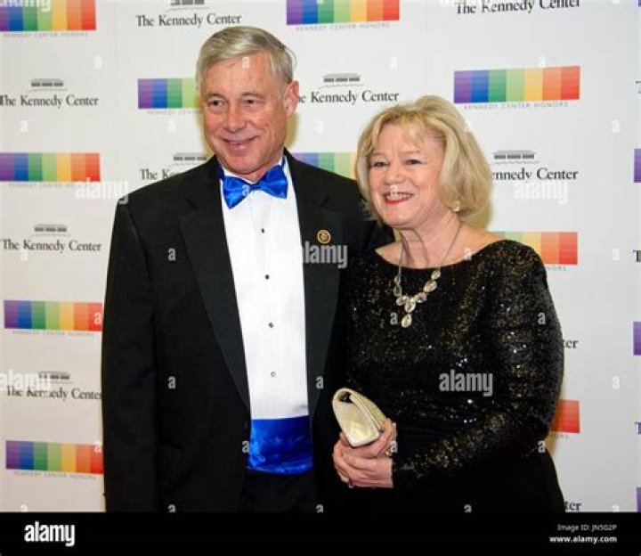 Amey Miller: Who is Fred Upton wife?