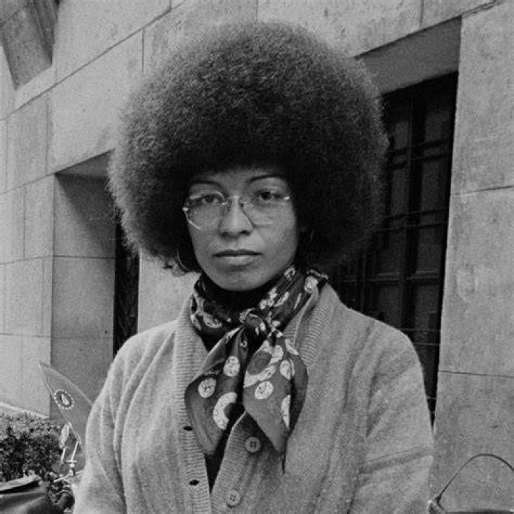 Angela Davis Biography
