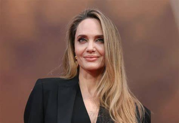 Angelina Jolie Biography