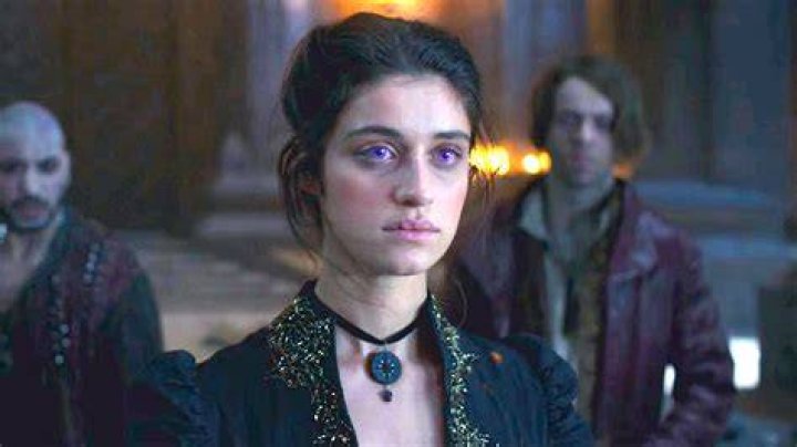 Anya Chalotra as Yennifer in The Witcher season 3