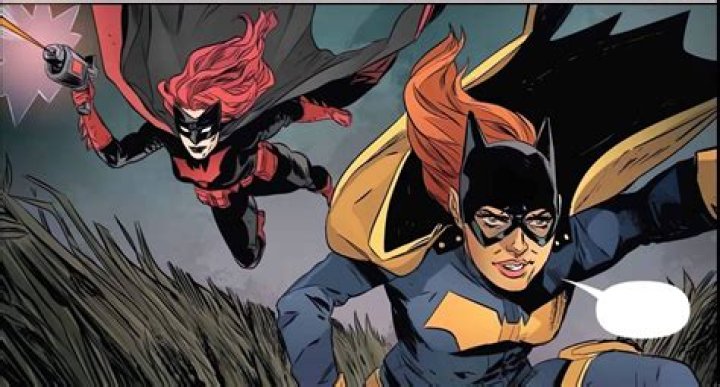 Are Batgirl and Batwoman the same character?