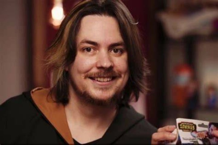 Arin Hanson Biography
