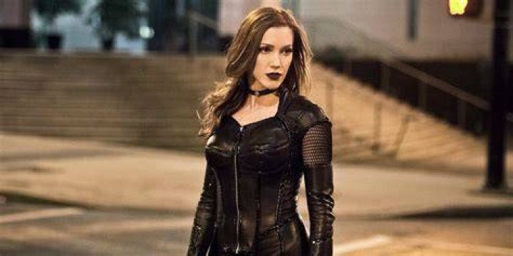 Arrow Showrunner Teases Black Siren’s Future In Season 7