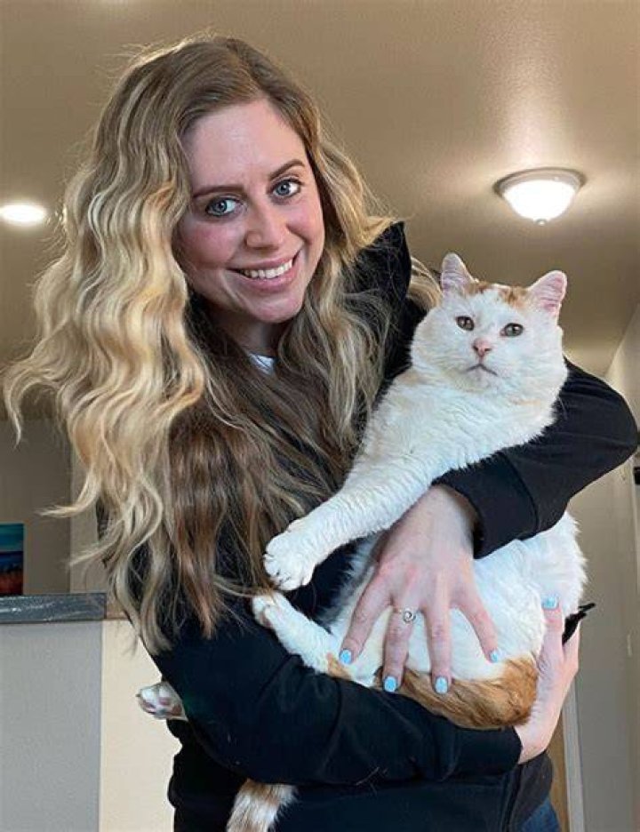 Ashley Morrison Obituary and Funeral Details, Youngest Old Cat Lady