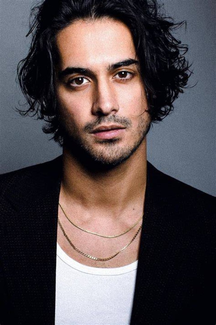 Avan Jogia Biography