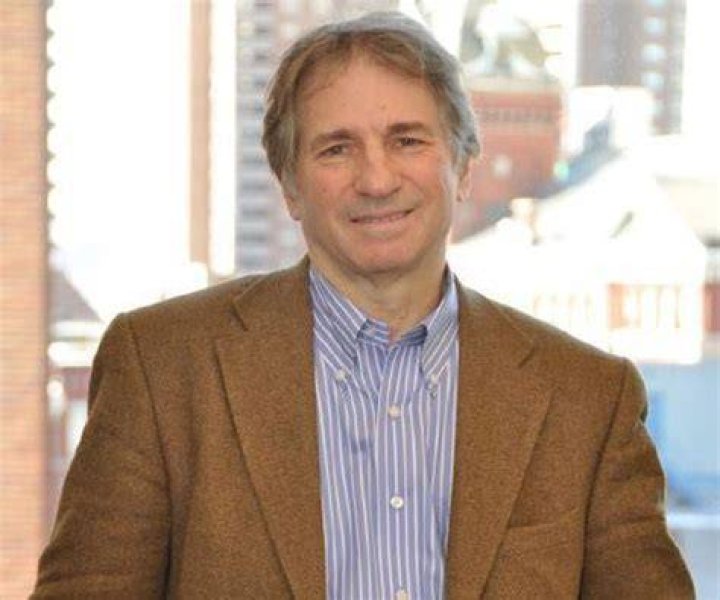 Barry Scheck - Bio, Facts, Family Life of Lawyer