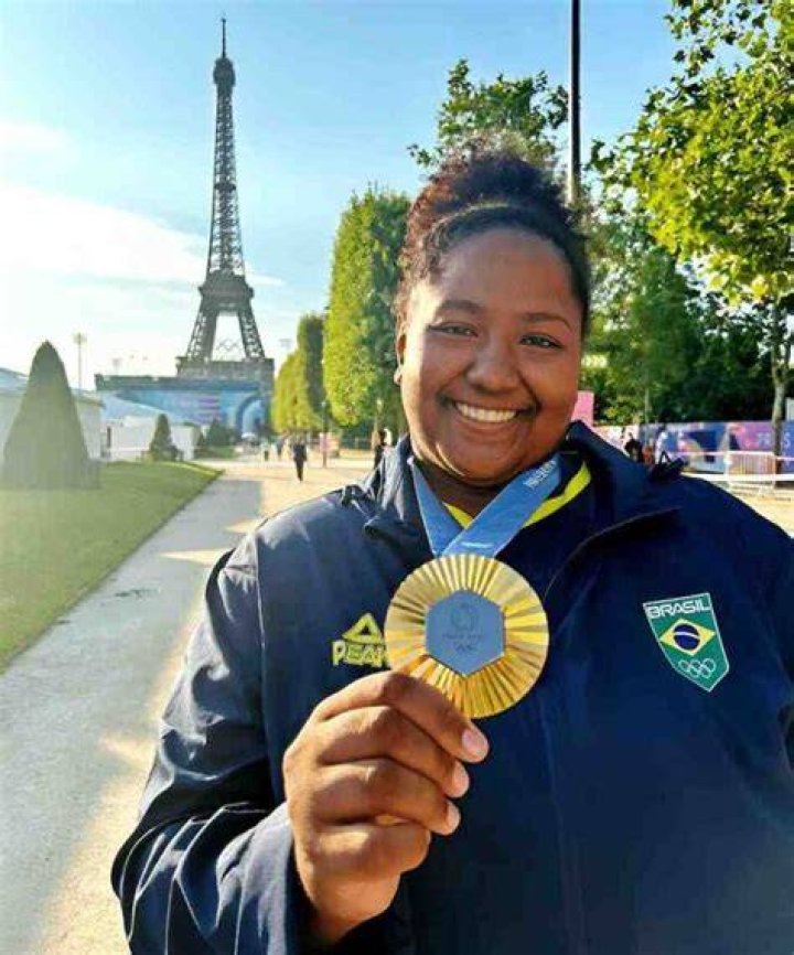 Beatriz Souza Biography