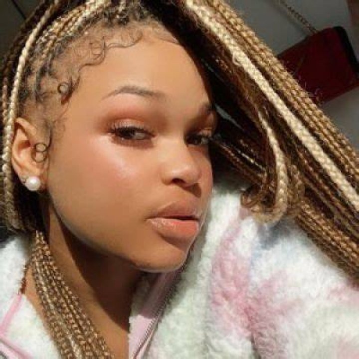 Bhabicurlz – Bio, Facts, Family & Career