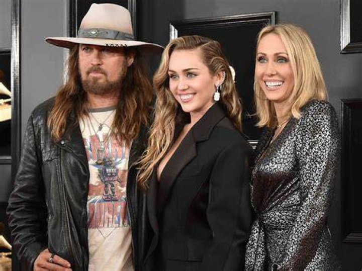 Billy Ray Cyrus, Tish Cyrus: Who are Miley Cyrus parents?