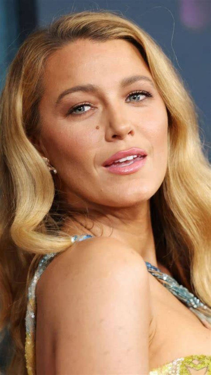 blake-lively-109720.jpg