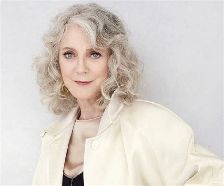 Blythe Danner Biography - Facts, Childhood, Family Life & Achievements