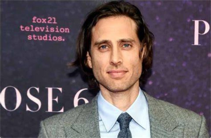 Brad Falchuk - Bio, Facts, Family Life of Director