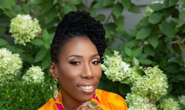 Brandi Harvey Biography