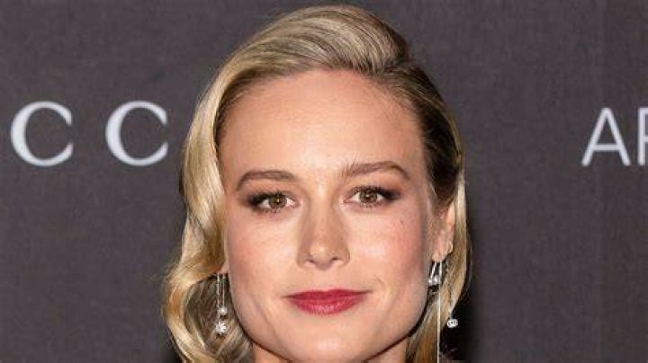 Brie Larson shares what she’s reading in swimsuit-clad photo