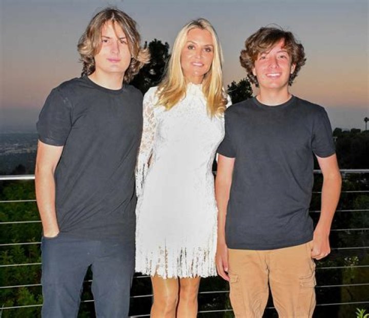 Brooke Mueller Twins