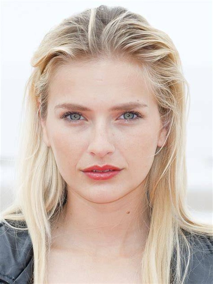 Camille Razat top movies, TV shows and awards