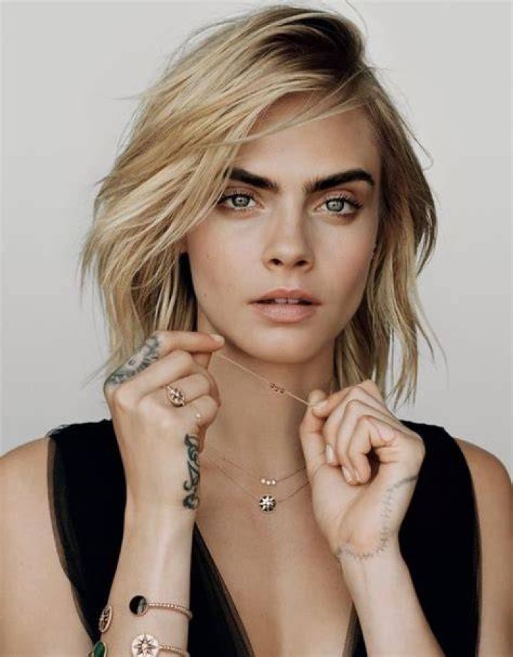 Cara Delevingne Biography