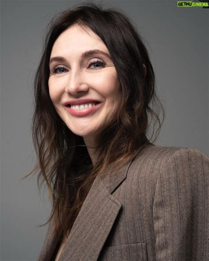 Carice van Houten Biography