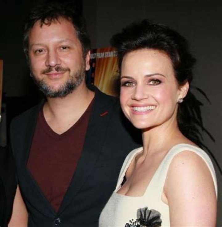 Carla Gugino family, husband, children, parents, siblings