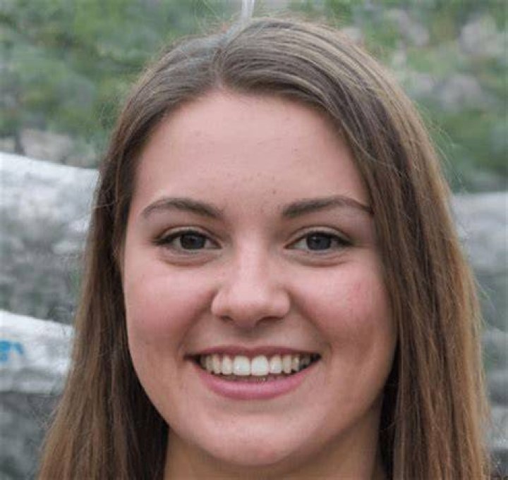 Caroline Gregory – Bio, Facts, Family Life & Career