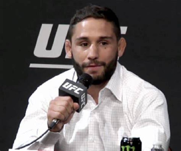 Chad Mendes Biography - Facts, Childhood, Family Life & Achievements