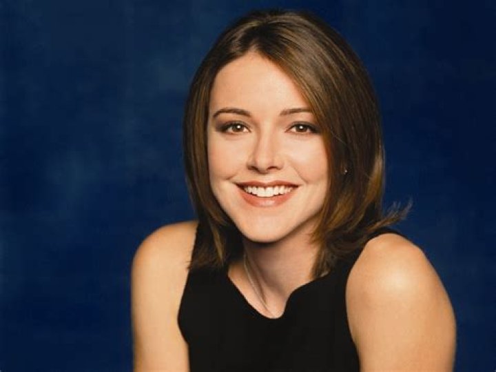 Christa Miller Biography