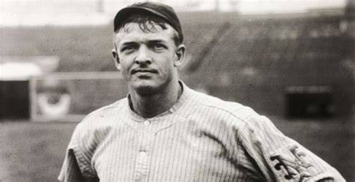 Christy Mathewson Biography - Facts, Childhood, Family Life & Achievements