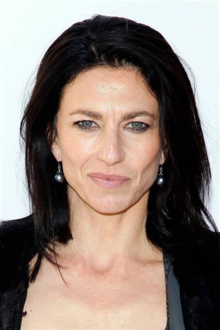 Claudia Black - Bio, Facts, Family Life of Australian Actress