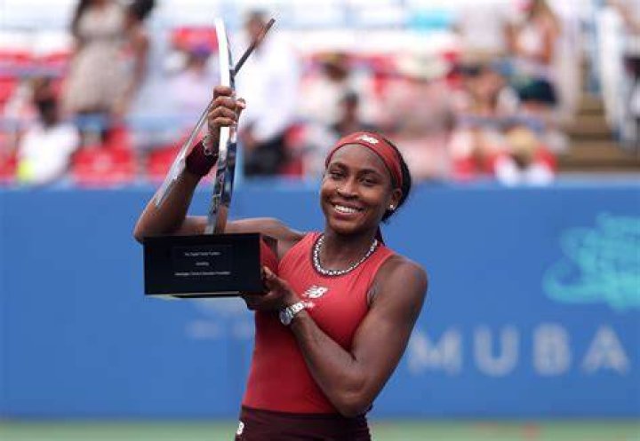 Did Coco Gauff graduate high school? 1 Coco Gauff