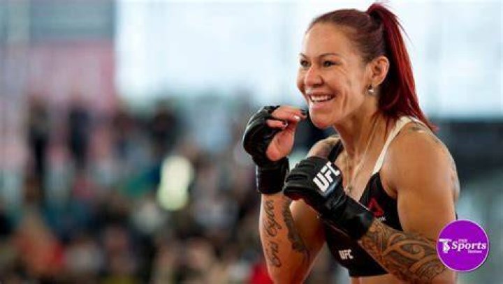 Cris Cyborg Biography