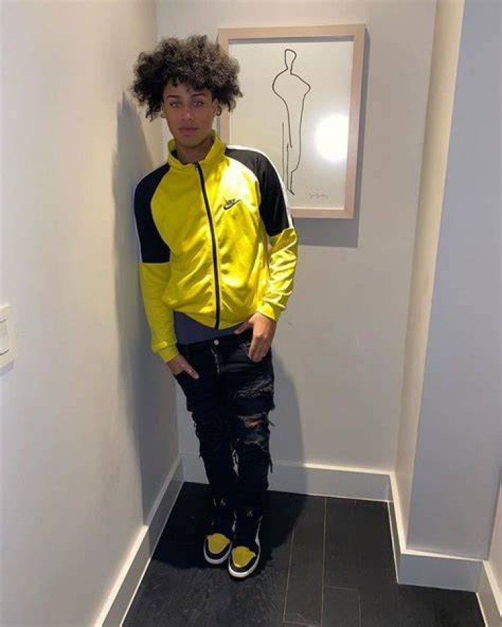 Curly Hair Jayden Biography
