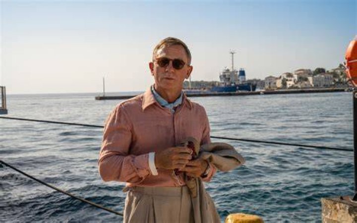Daniel Craig Glass Onion