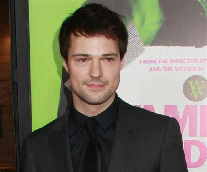 Danila Kozlovsky Biography - Facts, Childhood, Family Life & Achievements