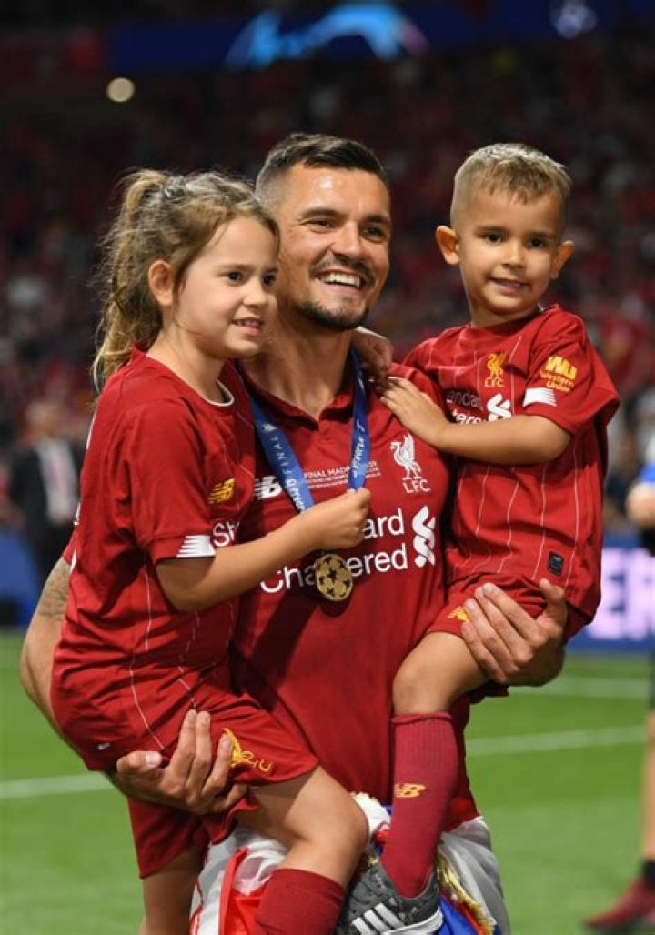 Dejan Lovren family, wife, children, parents, siblings