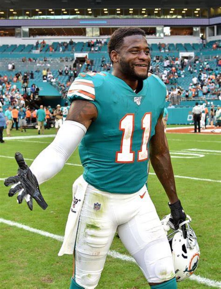 DeVante Parker image e1504131142482
