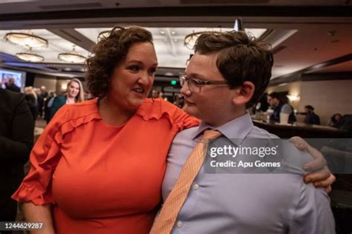 Did Katie Porter’s ex-husband Matthew Hoffman abuse her? What caused their divorce?