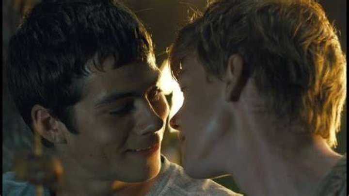 Did Thomas and Newt kiss? – Celebrity