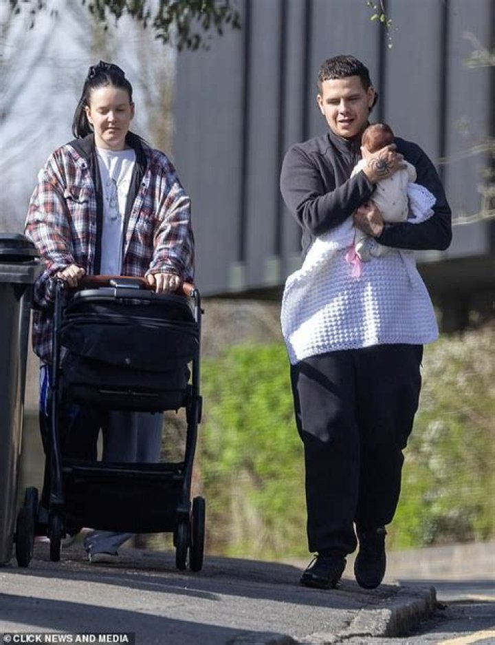 Does Anne-Marie have a husband?