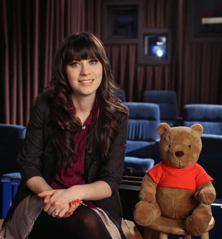 Does Zooey Deschanel sing the Winnie the Pooh song? – Celebrity