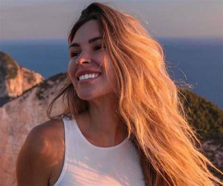 Elisabeth Rioux – Bio, Facts, Family Life of Instagram Model