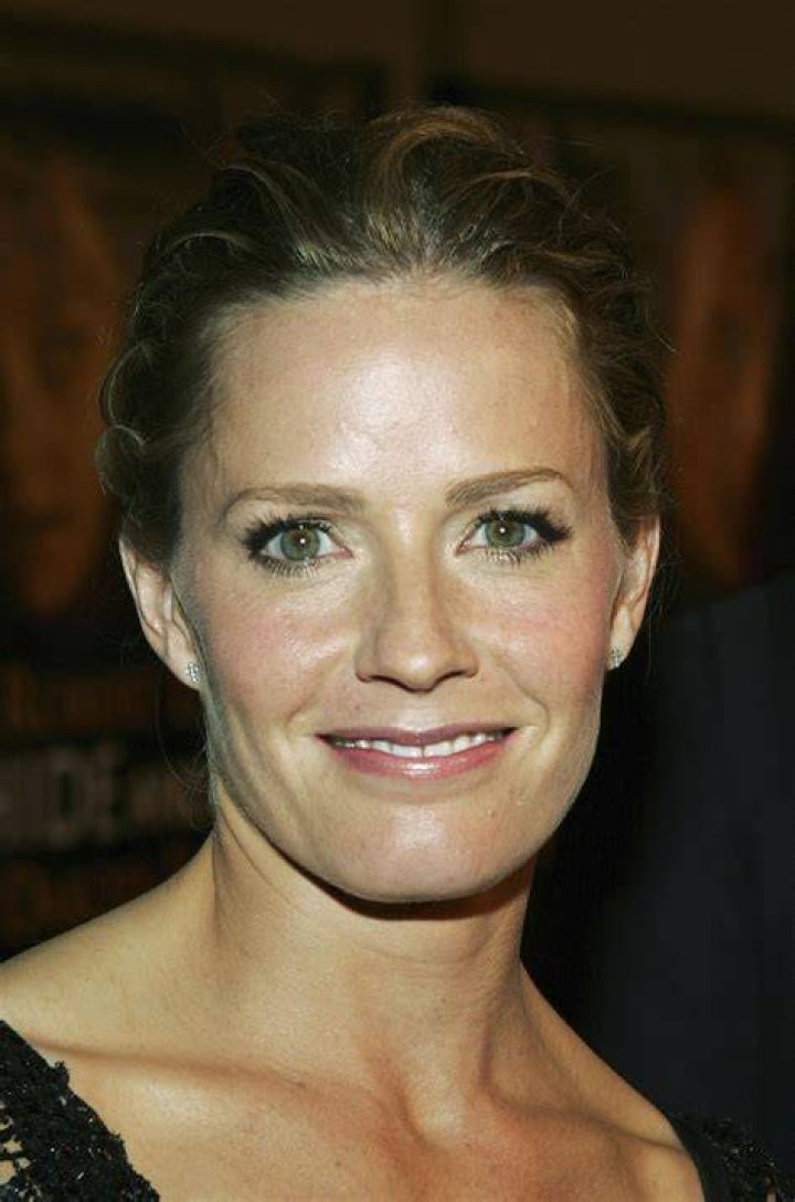 Elisabeth Shue Elisabeth Shue