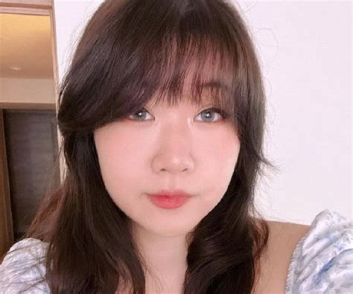 Emirichu (Emily Sim) Bio – Family & Career of the YouTube Star