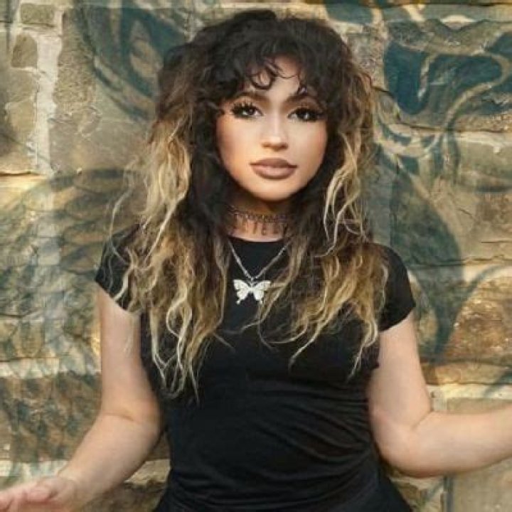 Erica Mattingly Biography